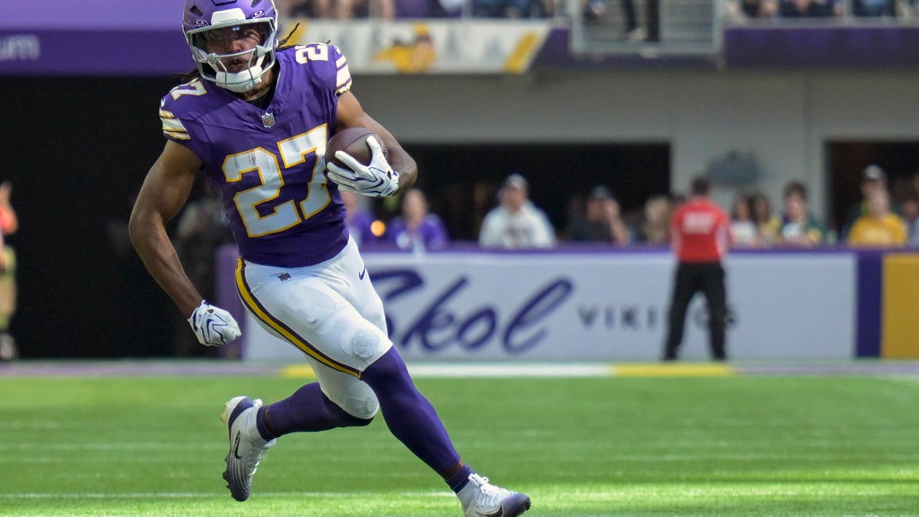 Vikings return RB Jordan Mason from injured reserve after broken thumb kept him out last 4 games — WCCO / CBS Minnesota, St. Louis Park Sports news