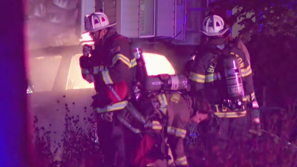 Fire destroys home, detached garage in St. Louis Park, city officials say — WCCO / CBS Minnesota, St. Louis Park Sports news