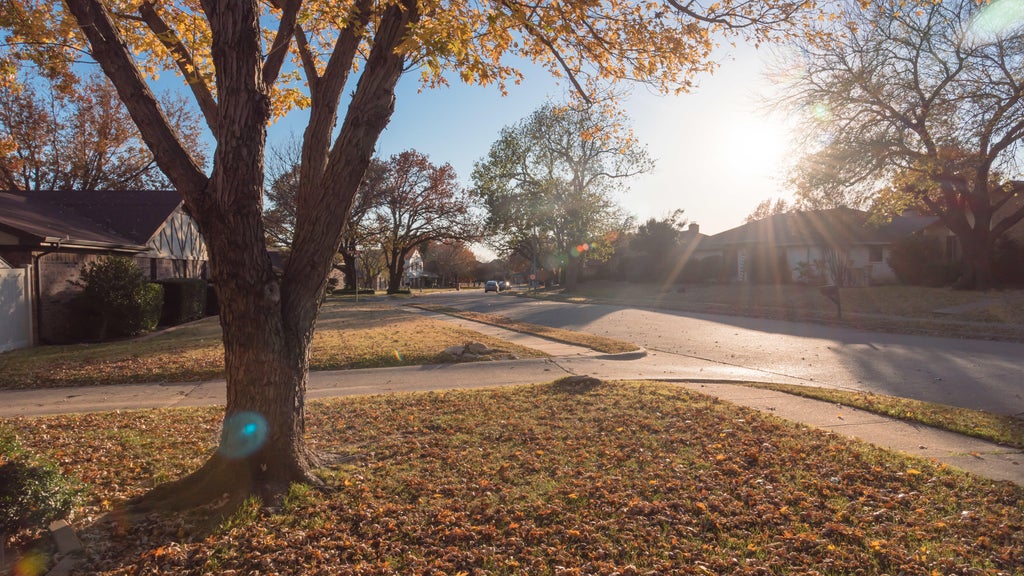 Warm, dry stretch continues Monday in the Twin Cities — WCCO / CBS Minnesota, St. Louis Park Community news