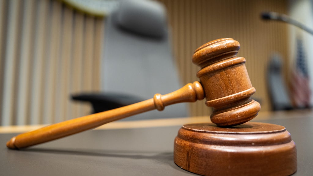 Bloomington man who sexually assaulted 16-year-old girl sentenced to 4 years in prison — WCCO / CBS Minnesota, St. Louis Park Health news