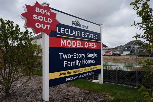 The average 30-year US mortgage rate dips to 7.24%, the lowest level in more than a month. — St. Louis Park Real Estate news
