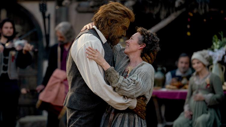 Oscar winner Olivia Colman, Emmy winner Alexander Skarsgård preview unconventional romance 'Wicker' — KARE 11 Entertainment, St. Louis Park Arts news