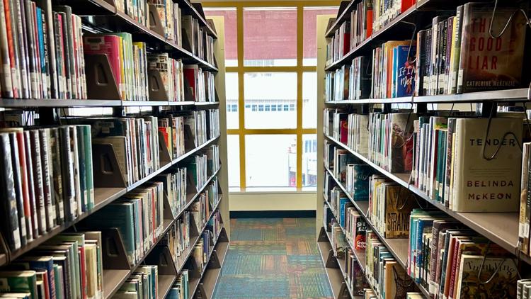 Live outside San Antonio? Library users are getting notices about $30 fee taking effect this month — KENS 5 (San Antonio), St. Louis Park Community news