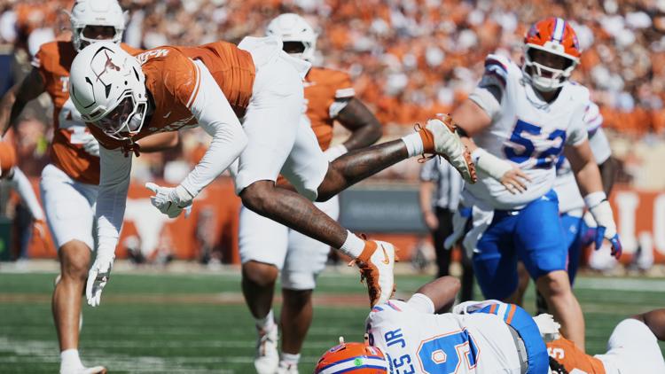 Good fortune continues to flip for No. 7 Texas after upset loss to Florida — KENS 5 (San Antonio), St. Louis Park Sports news