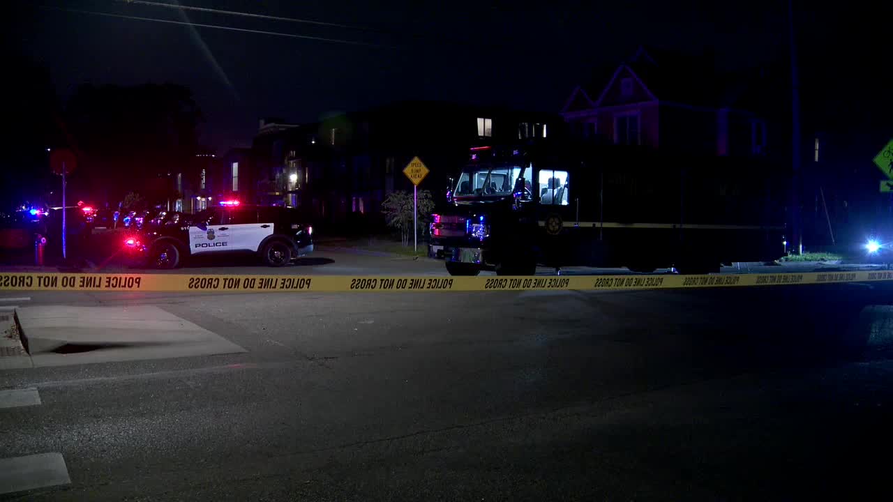 Minneapolis armed carjacking: Officer's gun goes off, 16-year-old arrested — FOX 9, St. Louis Park Community news
