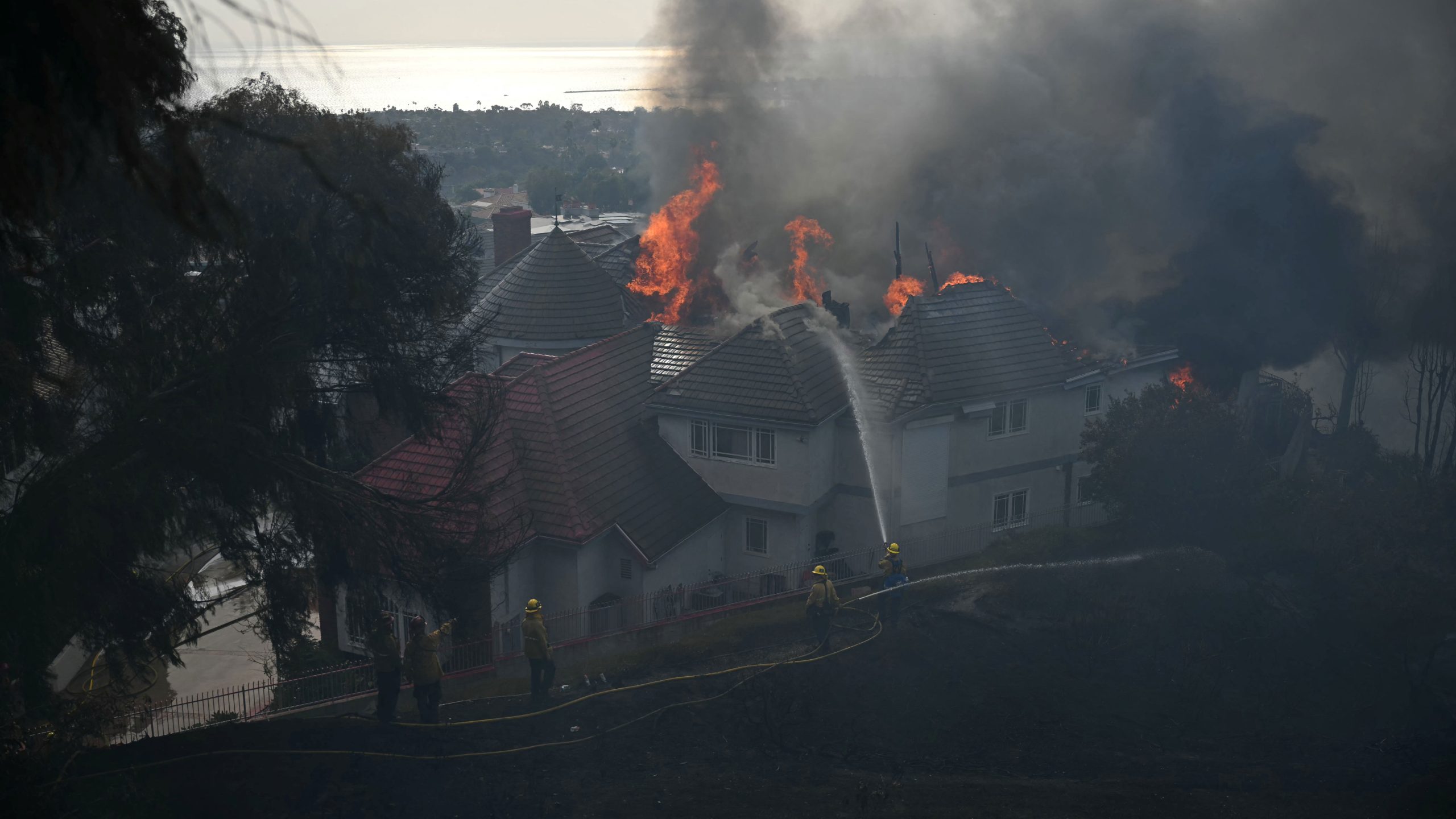 Norte Fire in California threatens homes, forces evacuations — FOX 9, St. Louis Park Community news