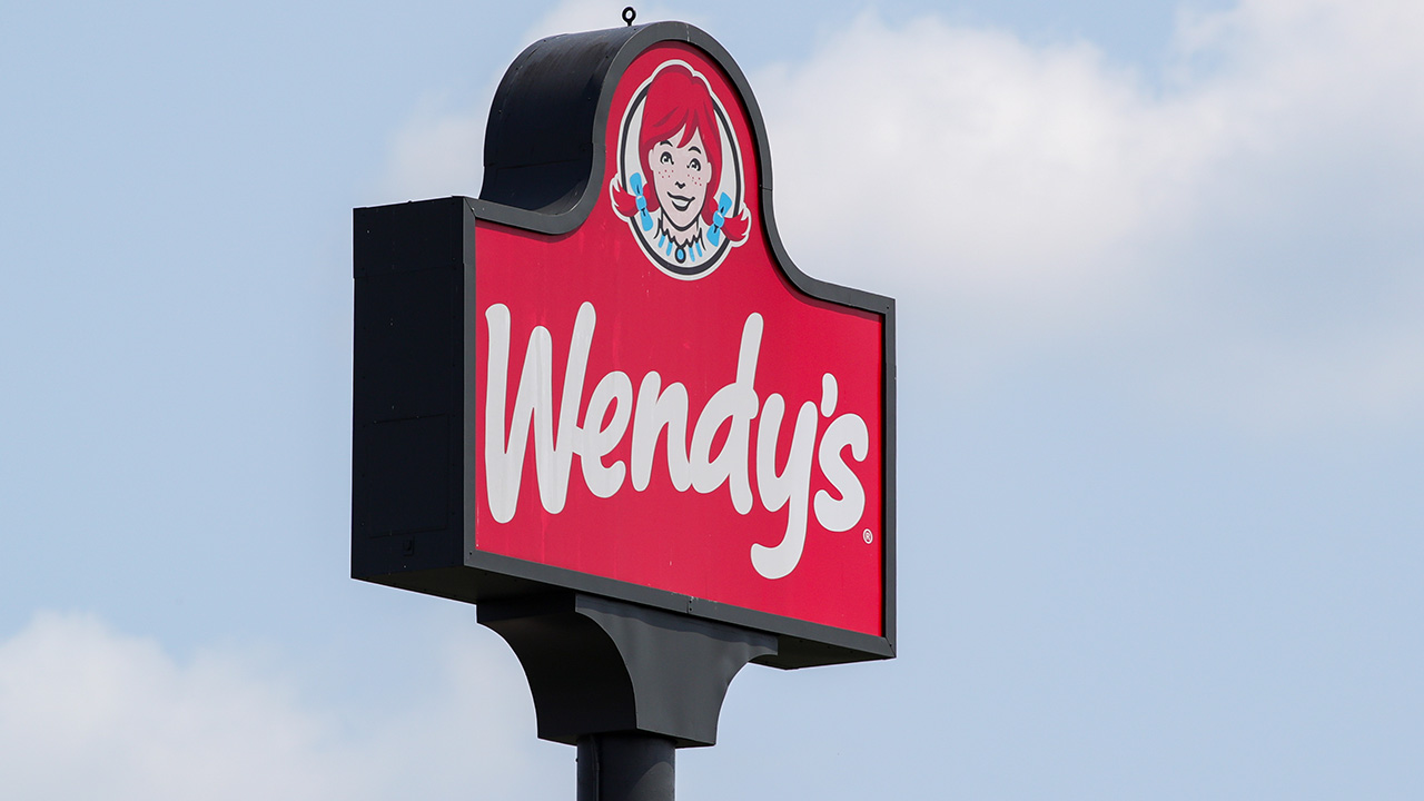 Wendy’s gets $1.4 billion offer to buy the fast-food chain — St. Louis Park Dining news